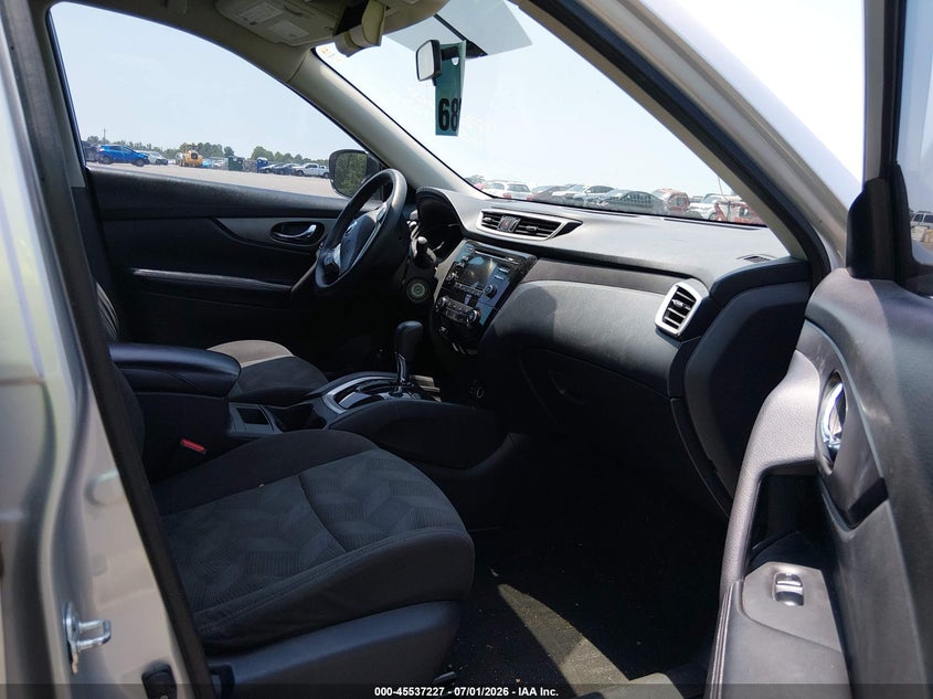 2016 Nissan Rogue VIN KNMAT2MT9GP638759 IAAI salvage auction — NORMAL WEAR, Clear (North Carolina), sold $600 on 2026-07-29 (photo 5)