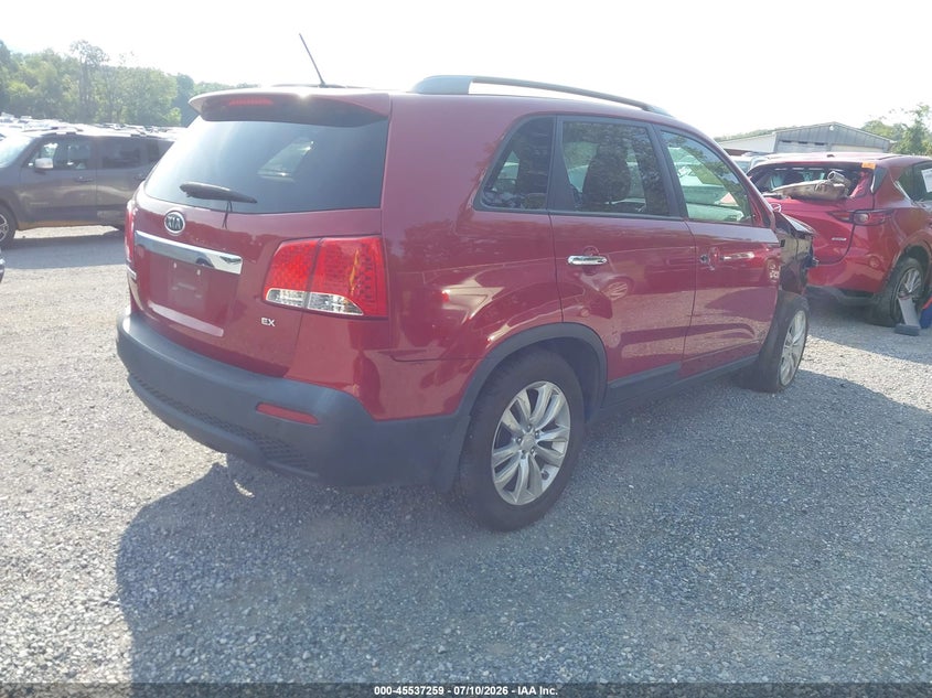 2011 Kia Sorento VIN 5XYKUCA12BG057707 IAAI salvage auction — RIGHT FRONT, Clear (Virginia), sold $1,000 on 2026-07-28 (photo 4)