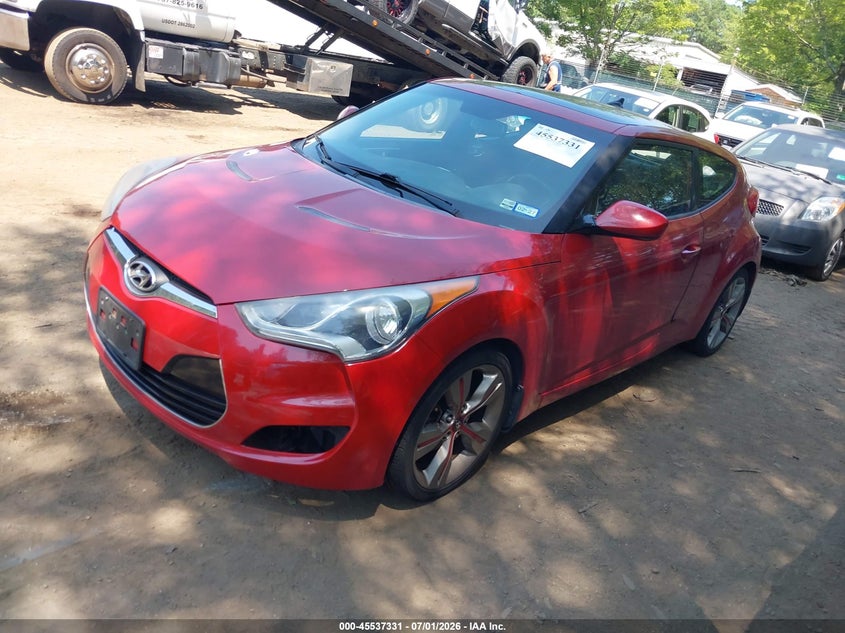 2013 Hyundai Veloster VIN KMHTC6ADXDU137563 IAAI salvage auction — NORMAL WEAR, Clear (Virginia), sold $25 on 2026-07-23 (photo 2)