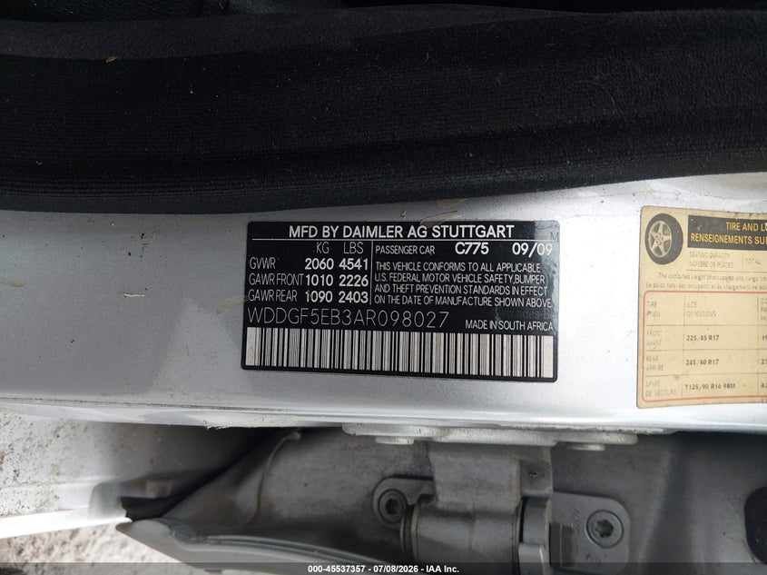 2010 Mercedes-benz C-klasse VIN WDDGF5EB3AR098027 IAAI salvage auction — NORMAL WEAR, Clear (Louisiana), sold $400 on 2026-07-28 (photo 9)