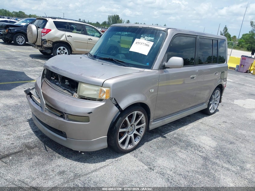2005 Scion Xb VIN JTLKT334850171168 IAAI salvage auction — LEFT & RIGHT, Rebuildable (Florida), sold $400 on 2026-07-30 (photo 2)