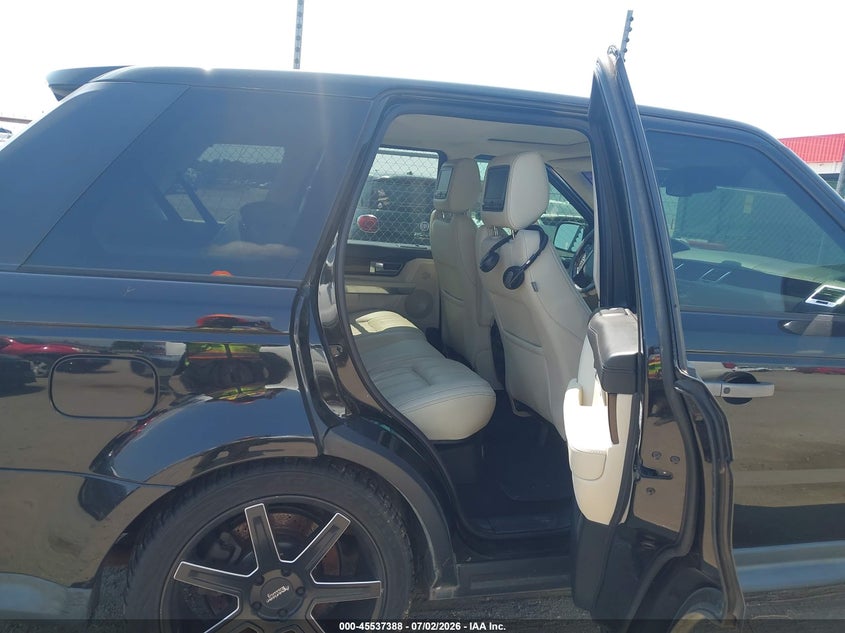 2011 Land rover Range rover sport VIN SALSK2D41BA703821 IAAI salvage auction — LEFT REAR, Clear (Arkansas), sold $475 on 2026-07-08 (photo 8)