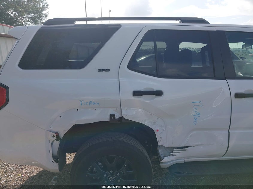 2026 Toyota 4runner VIN JTEVA5BR3T5107123 IAAI salvage auction — RIGHT SIDE, Clear (Texas), sold $38,600 on 2026-07-16 (photo 6)