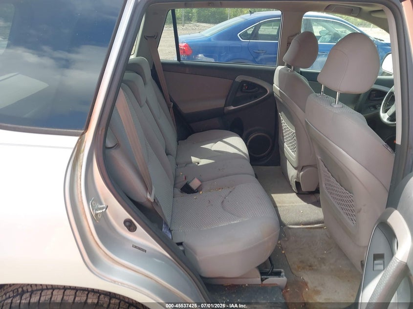 2006 Toyota Rav4 VIN JTMBD31V565003917 IAAI salvage auction — NORMAL WEAR, Salvage (Texas), sold $525 on 2026-07-28 (photo 8)