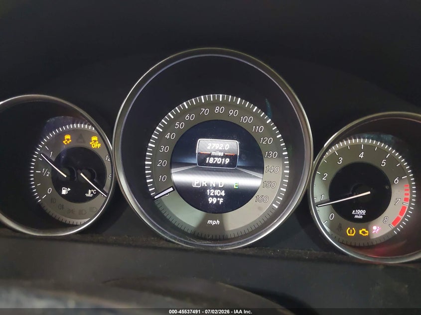 2013 Mercedes-benz C-klasse VIN WDDGF8ABXDR263289 IAAI salvage auction — NORMAL WEAR, Clear (Virginia), sold $375 on 2026-07-16 (photo 7)
