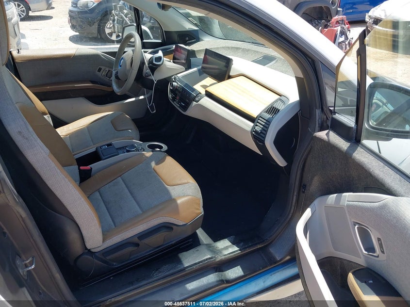 2014 BMW I3 VIN WBY1Z4C57EV276628 IAAI salvage auction — SIDE, Clear (Minnesota), sold $4,950 on 2026-07-21 (photo 5)