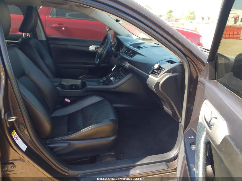 2012 Lexus Ct VIN JTHKD5BH5C2082117 IAAI salvage auction — NORMAL WEAR, Salvage Title, sold $1,500 on 2026-07-22 (photo 5)