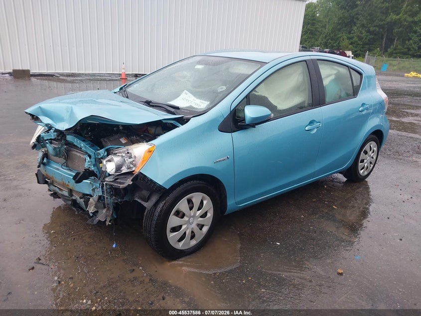 2013 Toyota Prius c VIN JTDKDTB3XD1057604 IAAI salvage auction — FRONT END, Clear (Massachusetts), sold $500 on 2026-07-17 (photo 2)