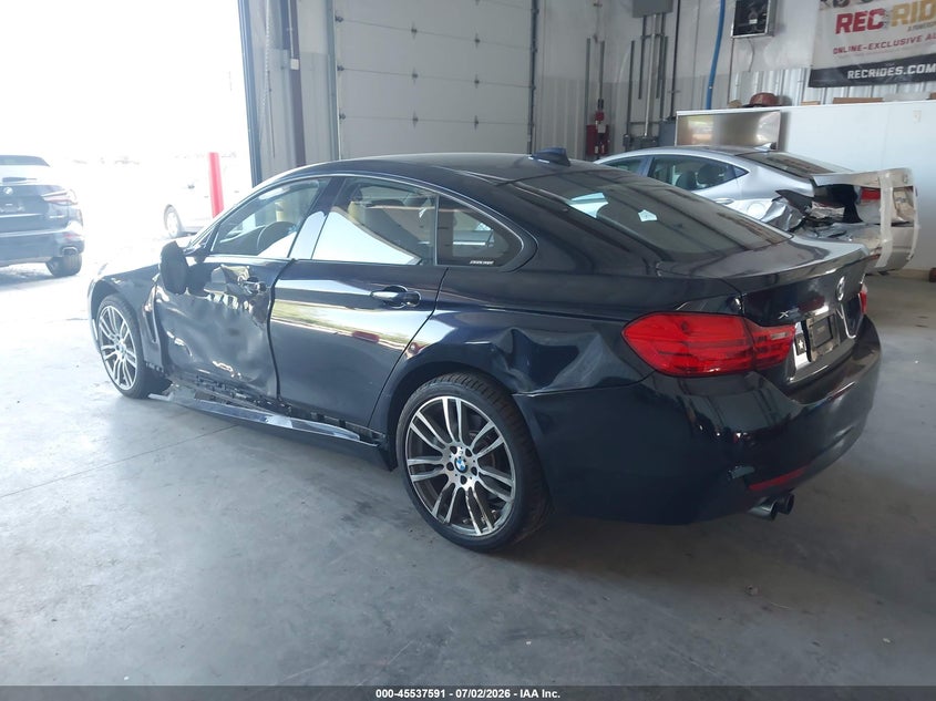 2017 BMW 4er VIN WBA4F9C57HG792224 IAAI salvage auction — SIDE, Salvage Title, sold $5,500 on 2026-08-02 (photo 3)
