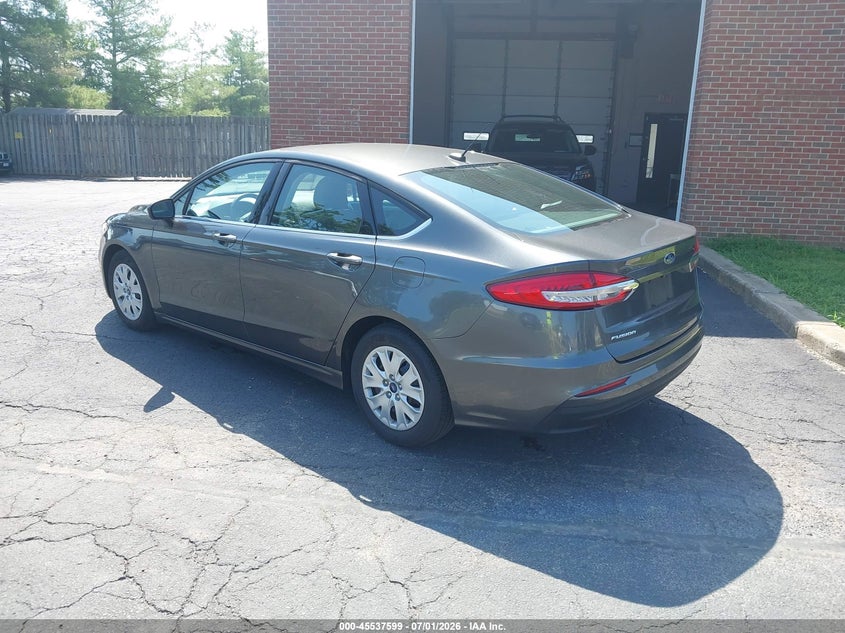 2019 Ford Fusion VIN 3FA6P0G7XKR273934 IAAI salvage auction — NORMAL WEAR, SF97 (Virginia), sold $11,975 on 2026-07-22 (photo 3)