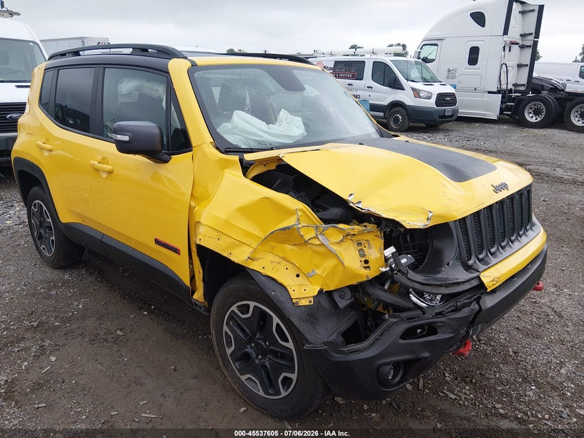2017 Jeep Renegade VIN ZACCJBCB6HPF49100 IAAI salvage auction — RIGHT FRONT, Salvage (Pennsylvania), sold $975 on 2026-07-15 (photo 6)