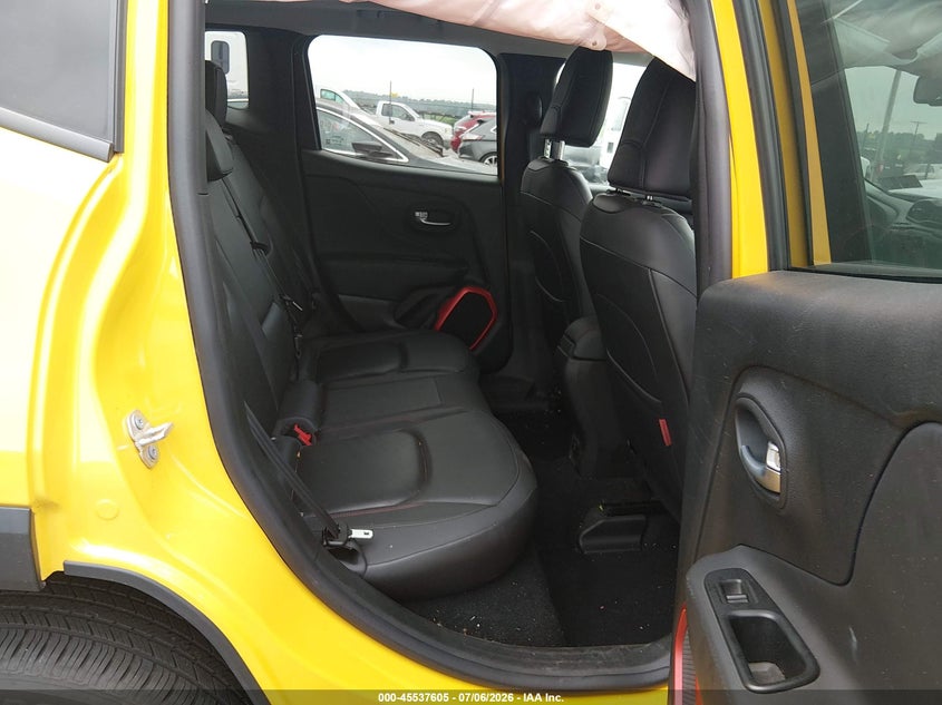 2017 Jeep Renegade VIN ZACCJBCB6HPF49100 IAAI salvage auction — RIGHT FRONT, Salvage (Pennsylvania), sold $975 on 2026-07-15 (photo 8)