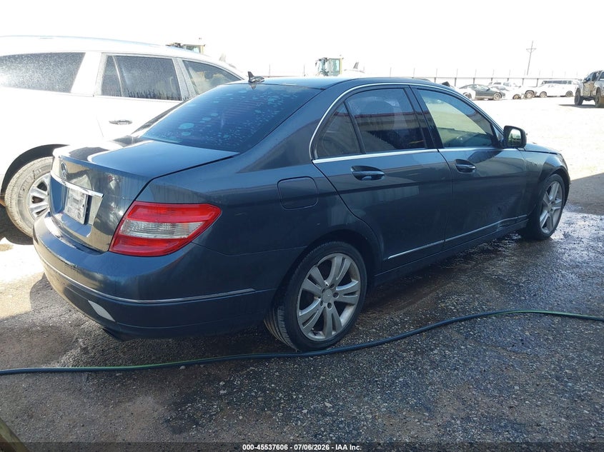 2009 Mercedes-benz C class VIN WDDGF54X89F211075 IAAI salvage auction — NORMAL WEAR, Original (Texas), sold $375 on 2026-08-04 (photo 4)
