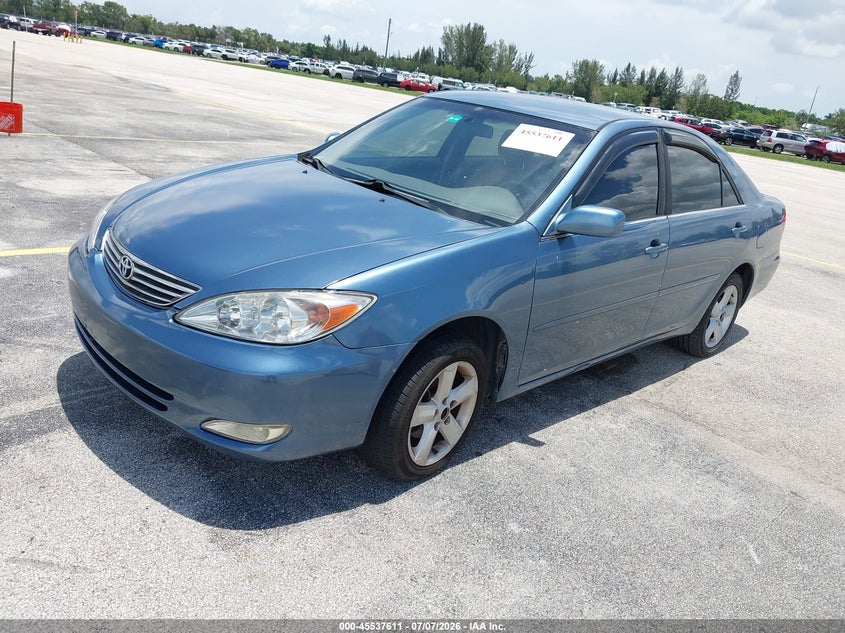 2002 Toyota Camry VIN JTDBE32K220109797 IAAI salvage auction — NORMAL WEAR, Salvage (Florida), sold $25 on 2026-07-30 (photo 2)