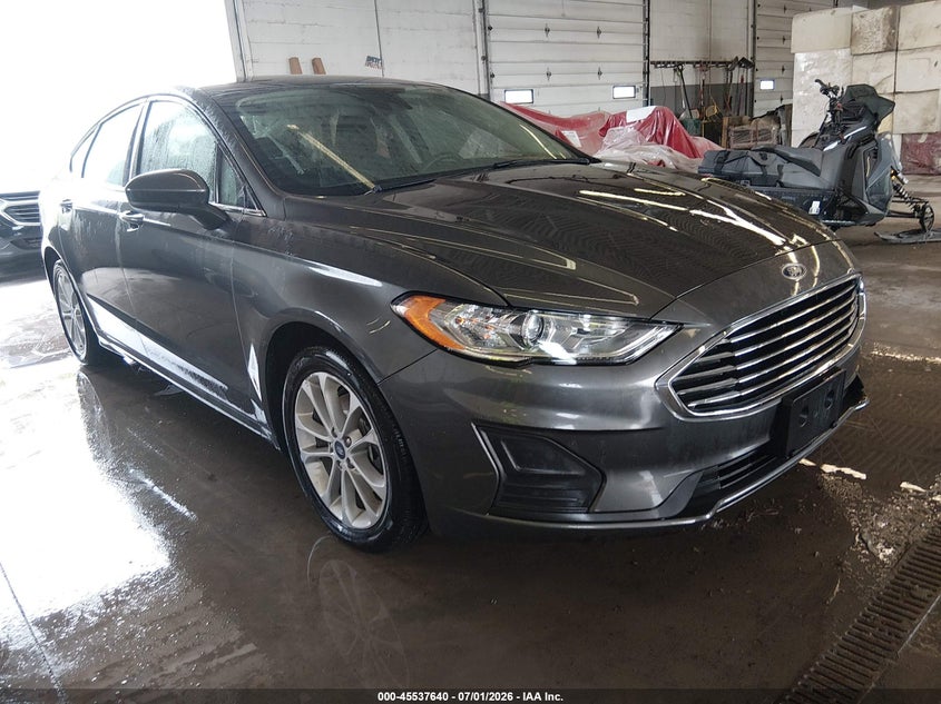 2020 Ford Fusion VIN 3FA6P0LU0LR200598 — IAAI salvage auction photo