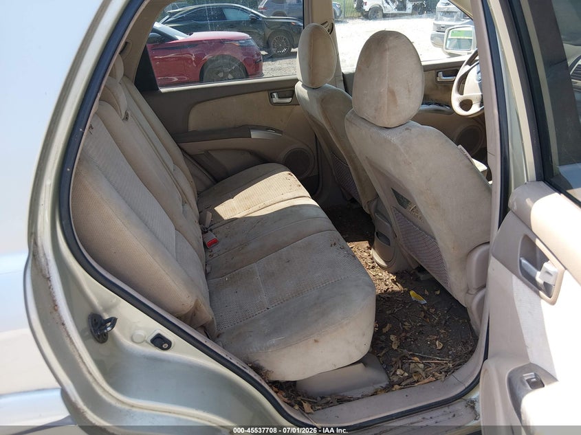 2007 Kia Sportage VIN KNDJE723477342185 IAAI salvage auction — NORMAL WEAR, Clear (Pennsylvania), sold $450 on 2026-07-24 (photo 8)