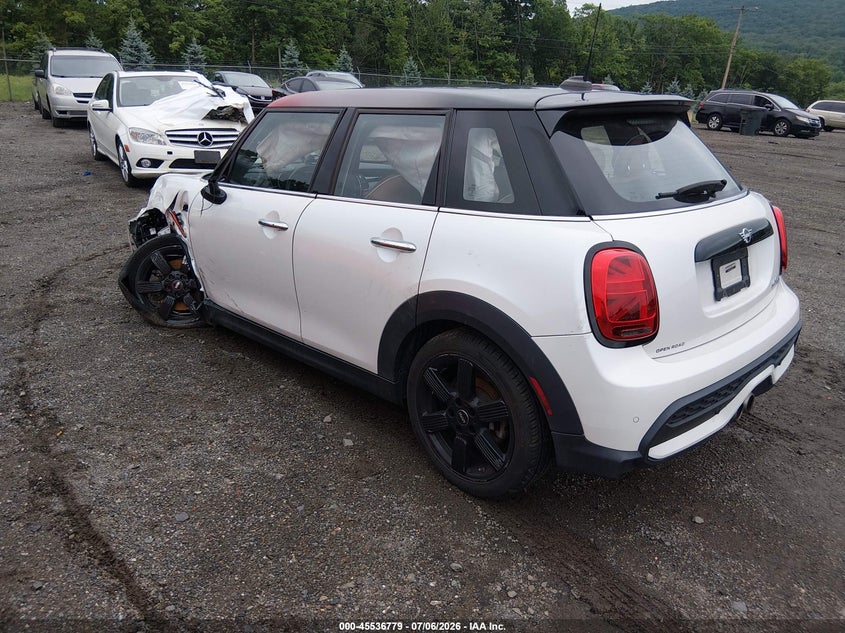 2024 Mini Hard top VIN WMW53DK04R2U33952 IAAI salvage auction — LEFT FRONT, Salvage Title, sold $3,900 on 2026-07-18 (photo 3)