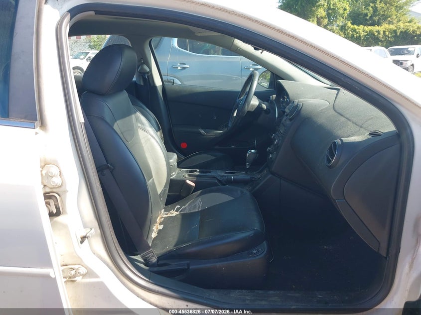 2007 Pontiac G6 VIN 1G2ZM587274207247 IAAI salvage auction — HAIL, Salvage (Iowa), sold $25 on 2026-07-29 (photo 5)