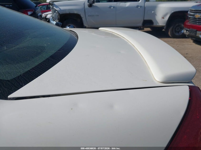 2007 Pontiac G6 VIN 1G2ZM587274207247 IAAI salvage auction — HAIL, Salvage (Iowa), sold $25 on 2026-07-29 (photo 6)