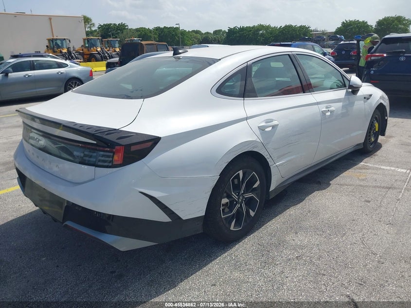 2025 Hyundai Sonata VIN KMHL64JA7SA442034 IAAI salvage auction — SIDE, Enterprise Vehicles Clear Only (Ohio), sold $12,600 on 2026-07-16 (photo 4)