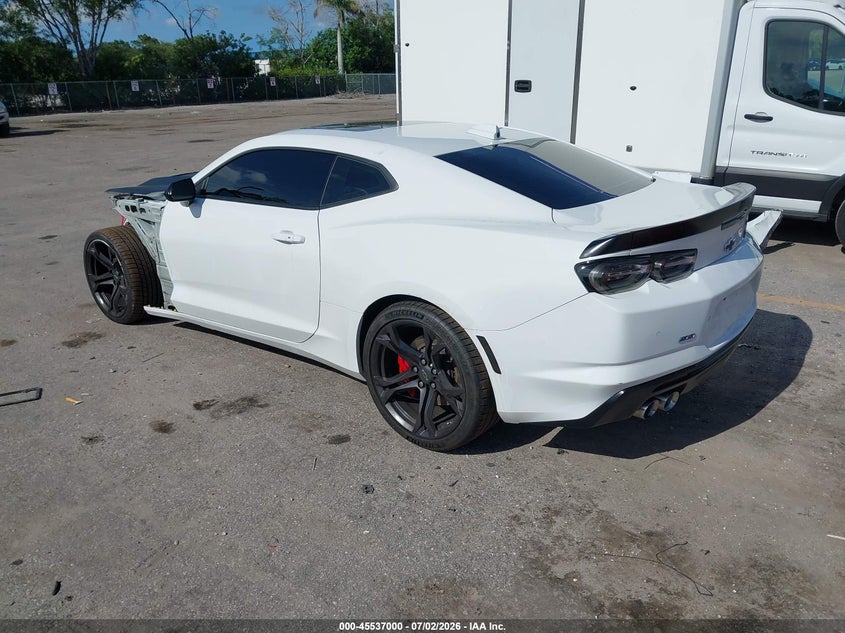 2021 Chevrolet Camaro VIN 1G1FG1R79M0101905 IAAI salvage auction — FRONT END, Rebuildable (Florida), sold $13,100 on 2026-07-29 (photo 3)