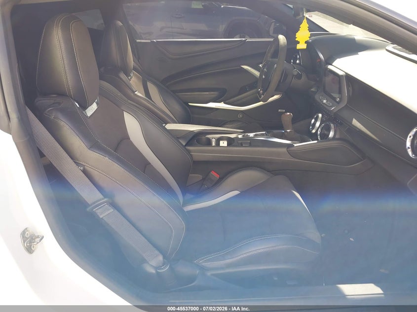 2021 Chevrolet Camaro VIN 1G1FG1R79M0101905 IAAI salvage auction — FRONT END, Rebuildable (Florida), sold $13,100 on 2026-07-29 (photo 5)