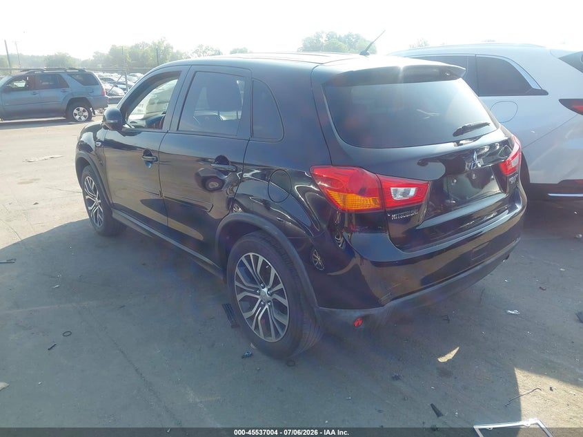 2016 Mitsubishi Outlander VIN JA4AP3AU5GZ033045 IAAI salvage auction — HAIL, Salvage Rebuilt (North Carolina), sold $1,250 on 2026-07-20 (photo 3)