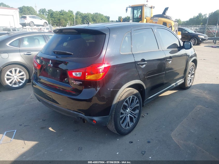 2016 Mitsubishi Outlander VIN JA4AP3AU5GZ033045 IAAI salvage auction — HAIL, Salvage Rebuilt (North Carolina), sold $1,250 on 2026-07-20 (photo 4)