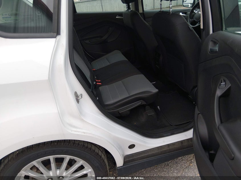 2016 Ford C-max VIN 1FADP5AU5GL116255 IAAI salvage auction — NORMAL WEAR, SF97 (Maryland), sold $8,200 on 2026-07-21 (photo 8)