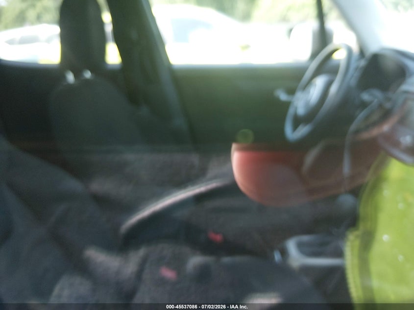 2016 Jeep Renegade VIN ZACCJBBT8GPE17500 IAAI salvage auction — SIDE, Salvage - Greater Than 75% (Maryland), sold $1,200 on 2026-08-13 (photo 5)