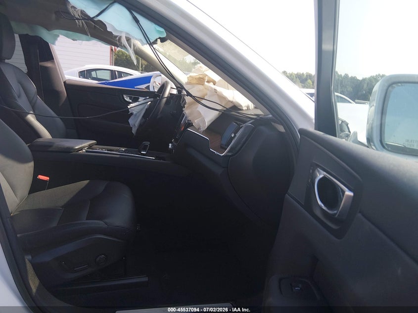 2023 Volvo Xc60 VIN YV4L12DN1P1211849 IAAI salvage auction — FRONT END, Salvage (North Carolina), sold $3,950 on 2026-07-22 (photo 5)