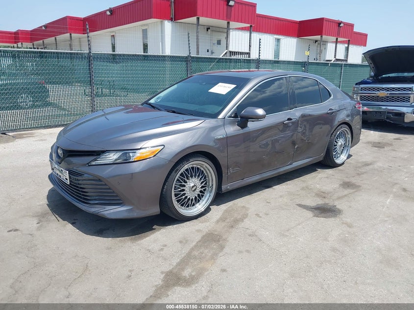 2018 Toyota Camry VIN 4T1B21HK4JU504510 IAAI salvage auction — LEFT SIDE, Salvage (Pennsylvania), sold $6,800 on 2026-07-31 (photo 2)