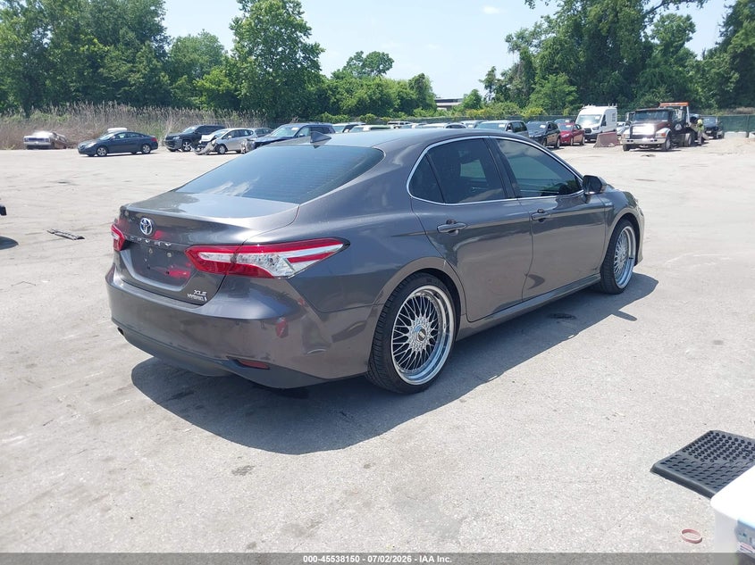 2018 Toyota Camry VIN 4T1B21HK4JU504510 IAAI salvage auction — SIDE, Salvage (Pennsylvania), sold $7,000 on 2026-07-31 (photo 4)