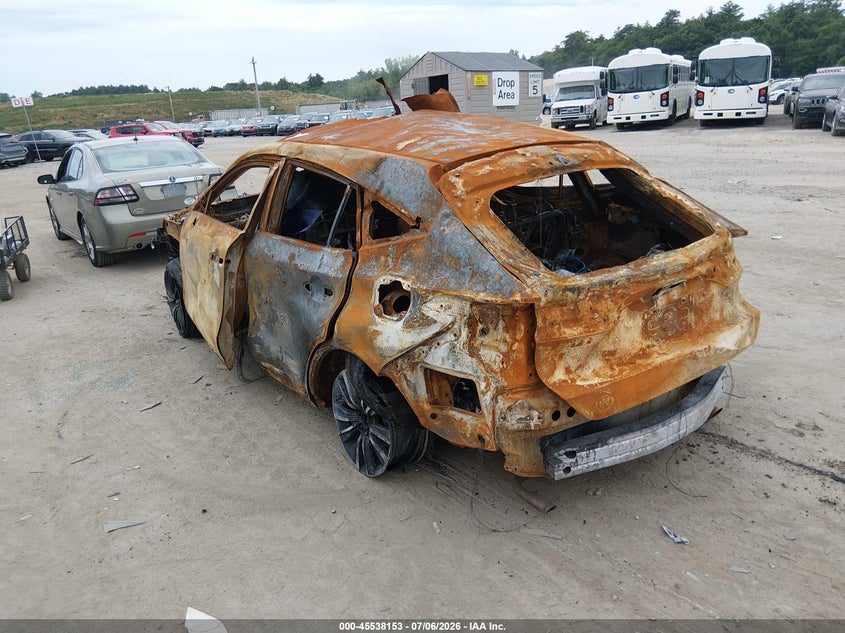 2022 Toyota Venza VIN JTEAAAAH6NJ107949 IAAI salvage auction — ENGINE BURN, Salvage Title, sold $125 on 2026-07-15 (photo 3)