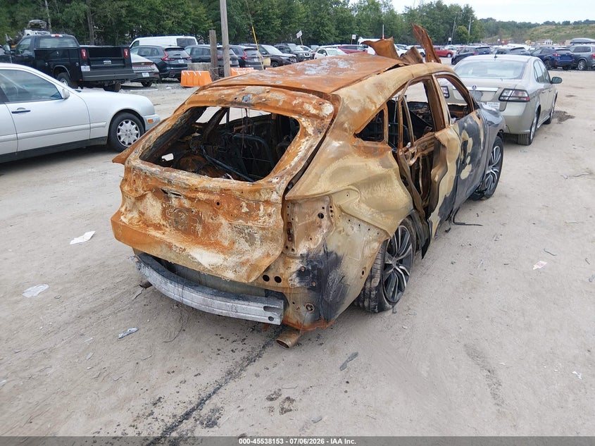 2022 Toyota Venza VIN JTEAAAAH6NJ107949 IAAI salvage auction — ENGINE BURN, Salvage Title, sold $125 on 2026-07-15 (photo 4)