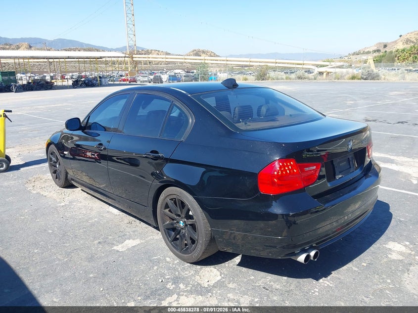 2009 BMW 3 series VIN WBAPH57539NL80518 IAAI salvage auction — LEFT FRONT, Clear - Dealer Only (California), sold $1,100 on 2026-07-22 (photo 3)