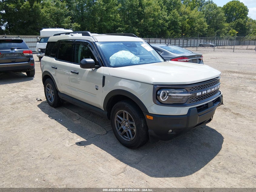 2025 Ford Bronco sport VIN 3FMCR9BN7SRF31257 IAAI salvage auction — LEFT FRONT, Salvage Title, sold $7,500 on 2026-07-29 (photo 1)