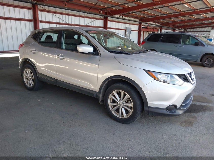 2017 Nissan Rogue sport VIN JN1BJ1CP4HW035382 IAAI salvage auction — NORMAL WEAR, Clear - Dealer Only (California), sold $1,800 on 2026-07-28 (photo 1)