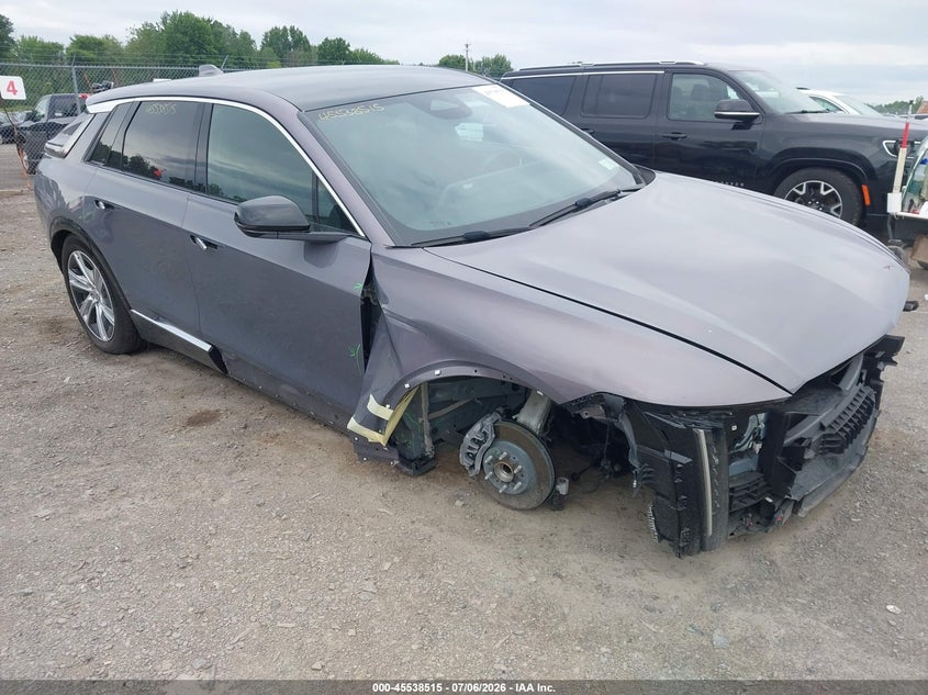 2024 Cadillac Lyriq VIN 1GYKPMRL6RZ131851 — IAAI salvage auction photo