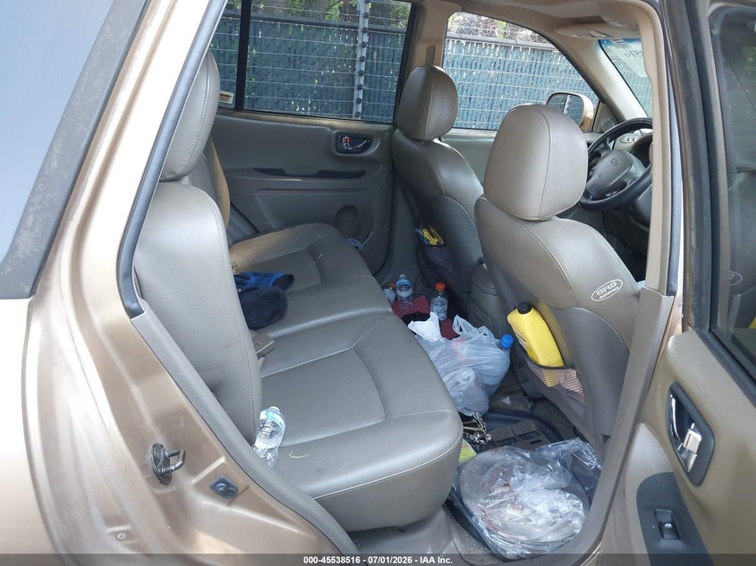 2003 Hyundai Santa fe VIN KM8SC73D23U411495 IAAI salvage auction — NORMAL WEAR, Clear (Virginia), sold $375 on 2026-07-09 (photo 8)