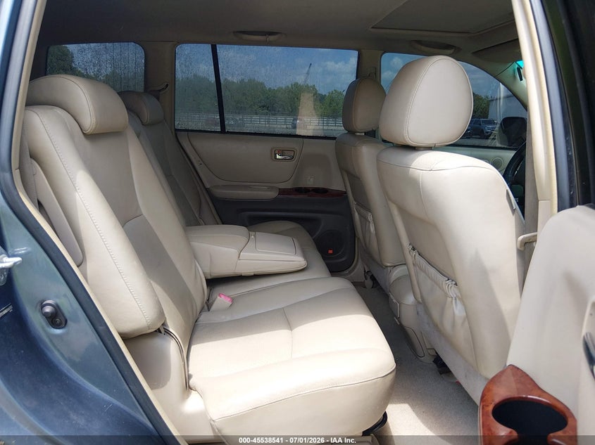 2004 Toyota Highlander VIN JTEEP21AX40006703 IAAI salvage auction — NORMAL WEAR, Clear (Tennessee), sold $1,050 on 2026-07-08 (photo 8)