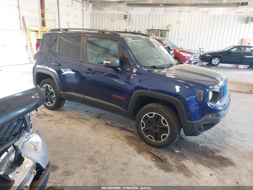 2017 Jeep Renegade VIN ZACCJBCB8HPG44760 IAAI salvage auction — LEFT SIDE, Salvage (Michigan), sold $900 on 2026-08-04 (photo 1)