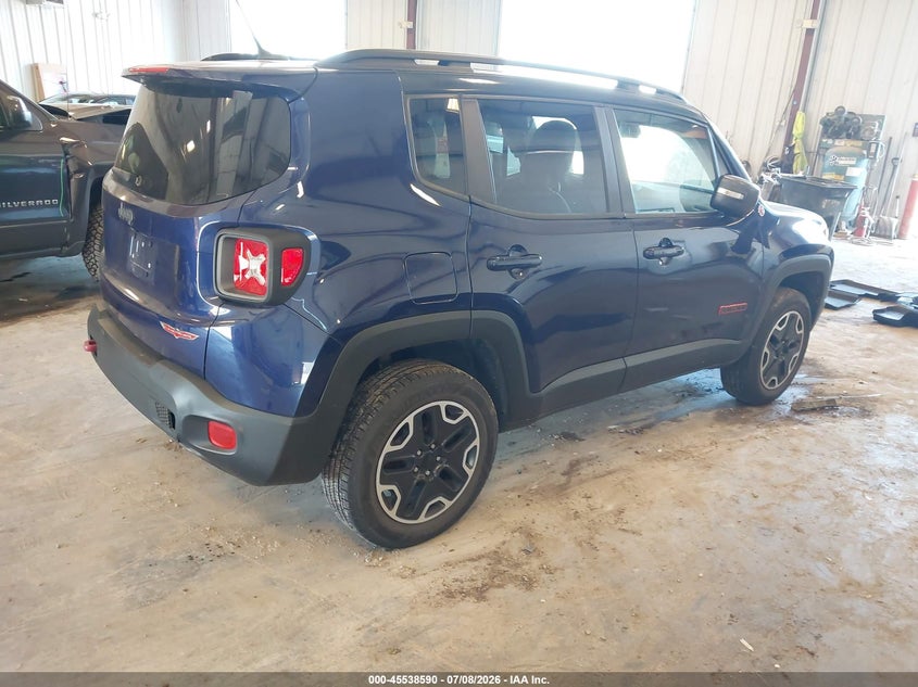 2017 Jeep Renegade VIN ZACCJBCB8HPG44760 IAAI salvage auction — LEFT SIDE, Salvage (Michigan), sold $900 on 2026-08-04 (photo 4)