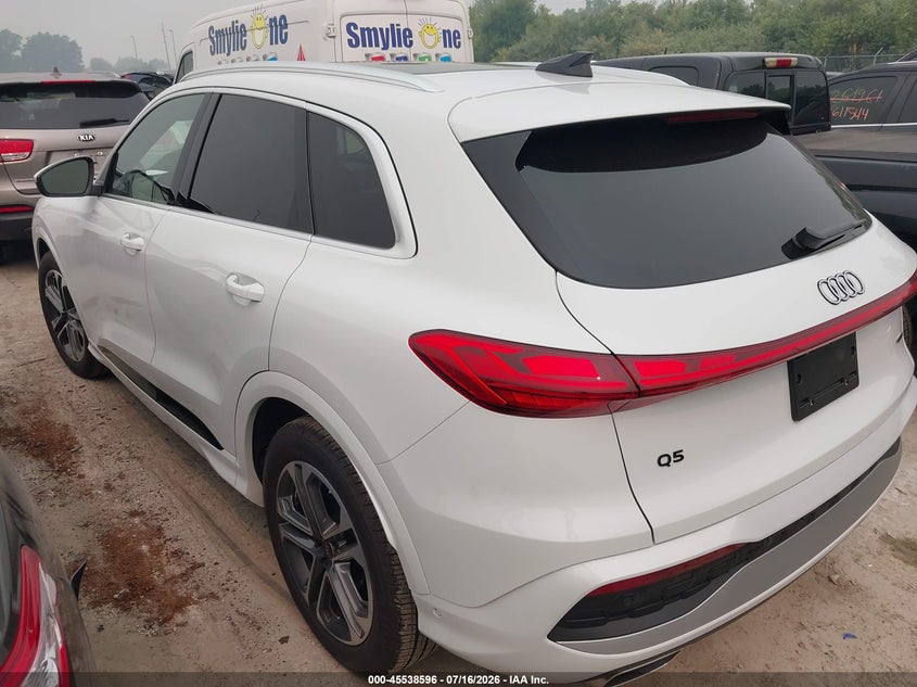 2025 Audi All-new Q5 VIN WA13AAGU7S2062344 IAAI salvage auction — Hail, Salvage (Ohio), sold $27,250 on 2026-08-26 (photo 3)