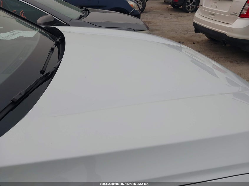2025 Audi All-new Q5 VIN WA13AAGU7S2062344 IAAI salvage auction — Hail, Salvage (Ohio), sold $27,250 on 2026-08-26 (photo 6)