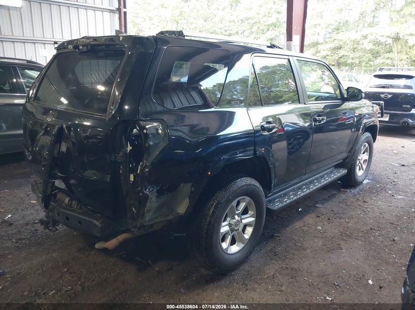 2020 Toyota 4runner VIN JTEBU5JR9L5761913 IAAI salvage auction — REAR END, Salvage (Virginia), sold $11,600 on 2026-07-19 (photo 4)