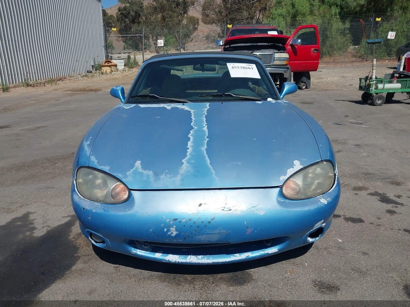 2000 Mazda Mx-5 miata VIN JM1NB3537Y0141731 IAAI salvage auction — NORMAL WEAR, Clear - Dealer Only (California), sold $225 on 2026-07-28 (photo 6)