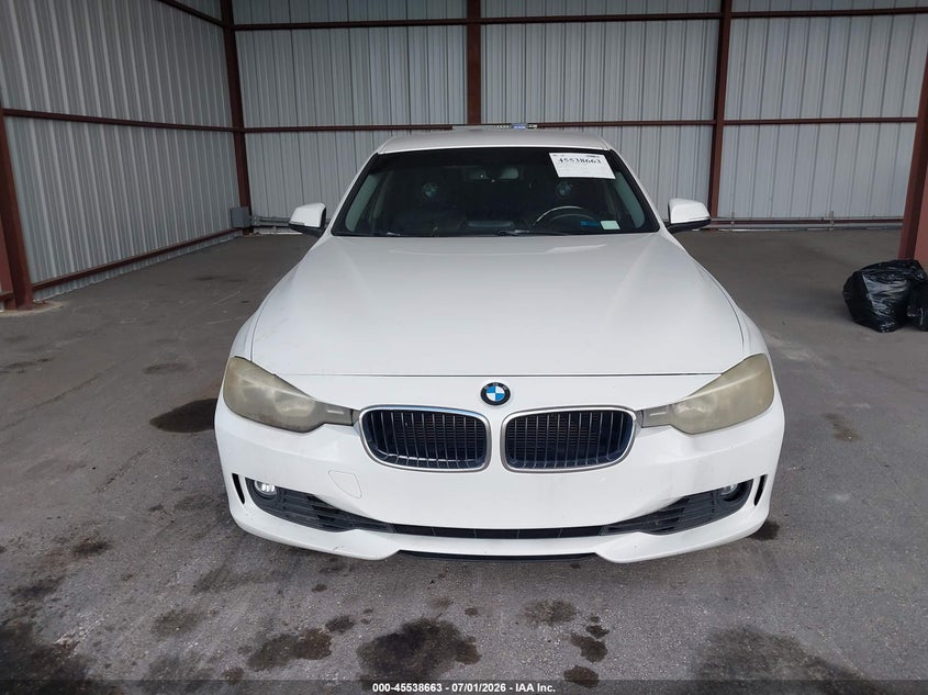 2013 BMW 3 series VIN WBA3A5C5XDJ461220 IAAI salvage auction — NORMAL WEAR, Clear (Florida), sold $1,025 on 2026-07-29 (photo 6)