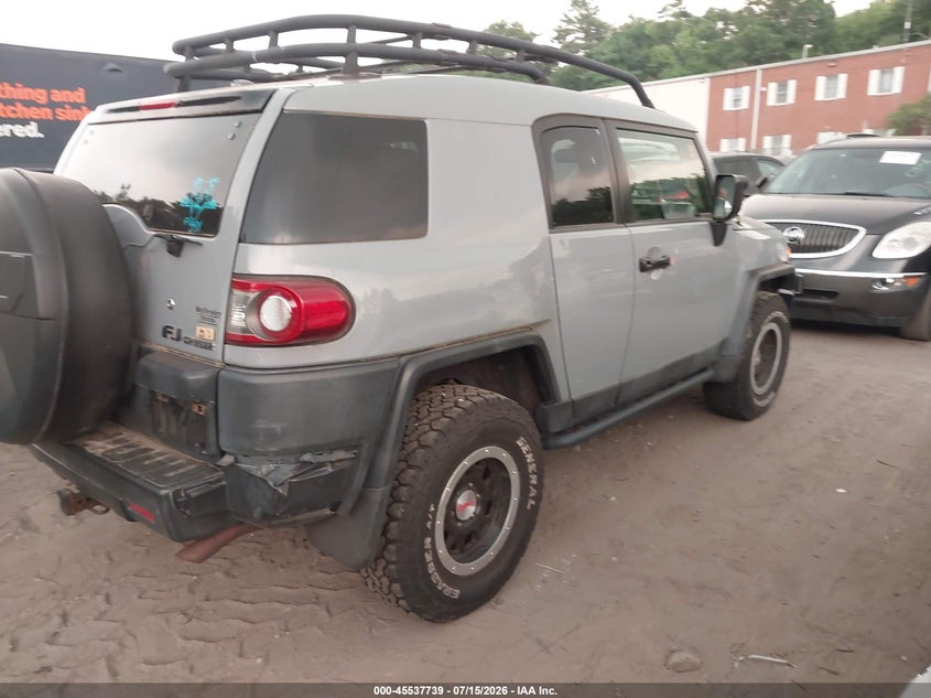 2013 Toyota Fj cruiser VIN JTEBU4BF9DK155688 IAAI salvage auction — UNDERCARRIAGE, Clear (Massachusetts), sold $7,375 on 2026-07-28 (photo 2)