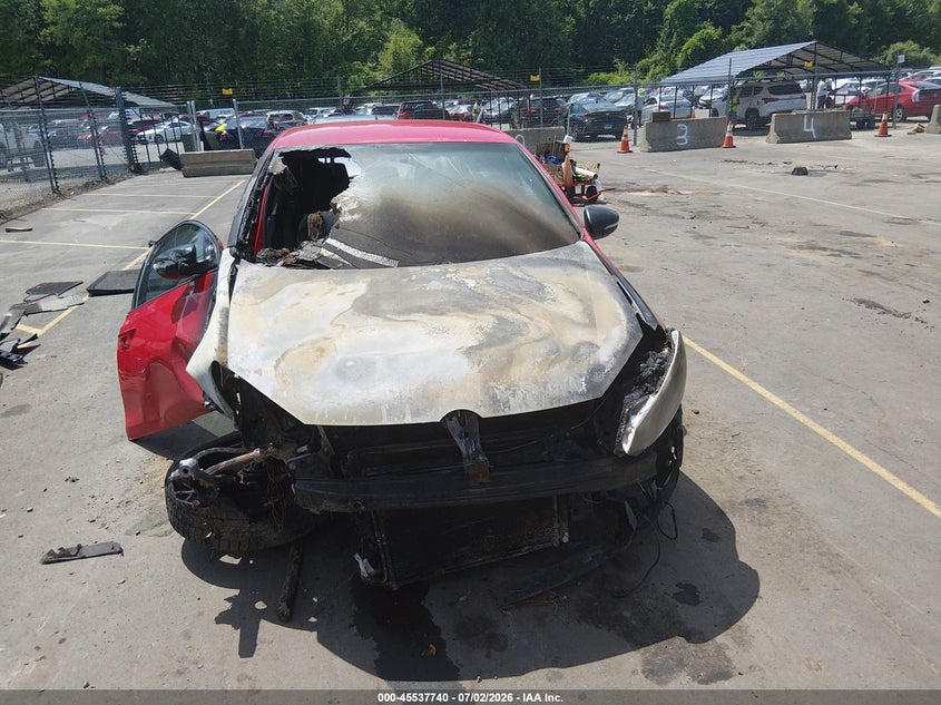 2011 Volkswagen Gti VIN WVWGD7AJ3BW198317 IAAI salvage auction — Burn Engine, Clear (Massachusetts), sold $200 on 2026-08-06 (photo 6)
